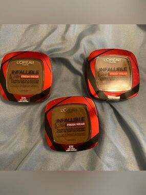 BULK SAVINGS! Lot of 3 L'Oreal Infallible 24H Fresh Wear Powder Foundation